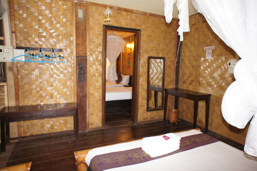 Hotel Champa Lao Bungalows Vang Vieng Exterior foto
