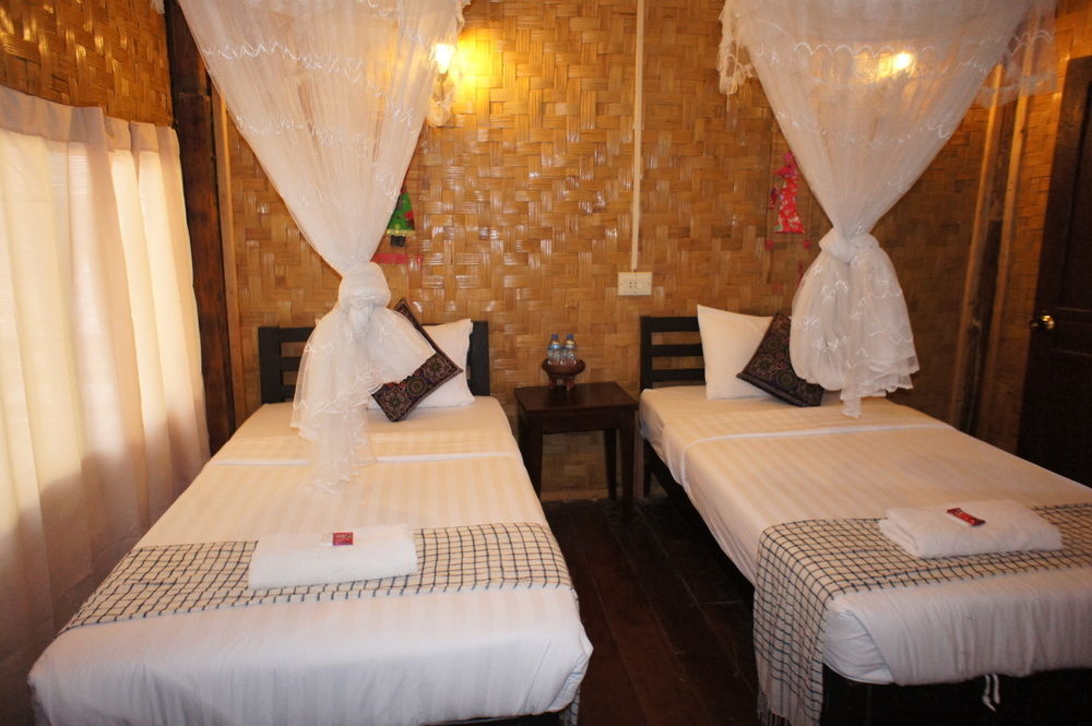 Hotel Champa Lao Bungalows Vang Vieng Exterior foto
