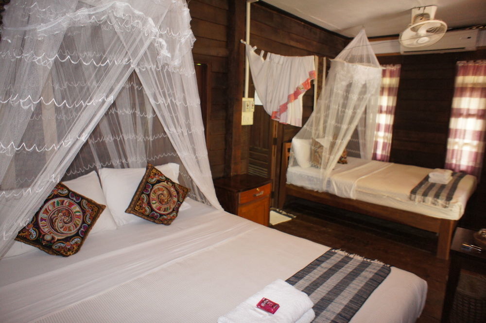Hotel Champa Lao Bungalows Vang Vieng Exterior foto