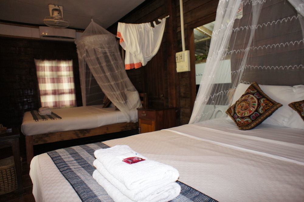 Hotel Champa Lao Bungalows Vang Vieng Exterior foto